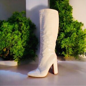 Elegant Crocodile Print Knee-High Boots
